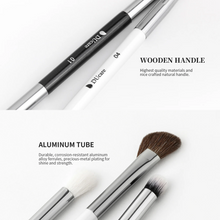 Load image into Gallery viewer, DUcare Panda 5Pcs Dual-ended Eye Travel Brush Set (DF1063)
