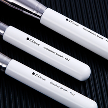 Load image into Gallery viewer, DUcare Panda Black &amp; White Daily Need 3-Piece Face Brush Set (DU-DS0305)
