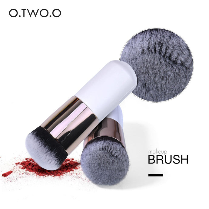 O.TWO.O FLUFFY BRUSH